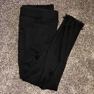 Distressed black Rockstar jegging